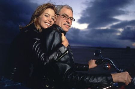 Jeanie Buss poses a picture with Phil Jackson while they were dating.